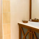 Resort Madame Les Maisons De Fontenelles 2*