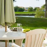 Madame Les Maisons De Fontenelles L'Aiguillon-sur-Vie