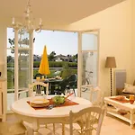 Madame Les Maisons De Fontenelles 2* L'Aiguillon-sur-Vie