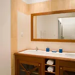 Madame Les Maisons De Fontenelles Resort 2*