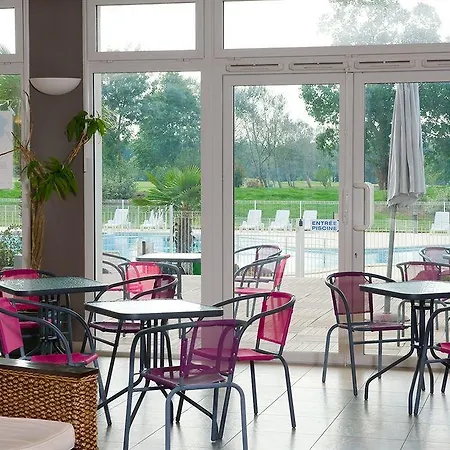 Madame Les Maisons De Fontenelles Курортный комплекс L'Aiguillon-sur-Vie