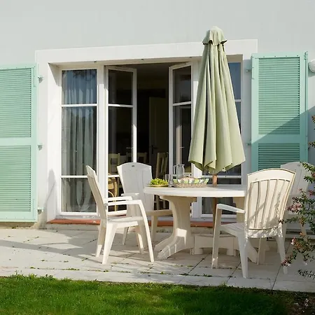 Madame Les Maisons De Fontenelles 2* L'Aiguillon-sur-Vie