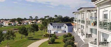 Resort Madame Les Maisons De Fontenelles 2*