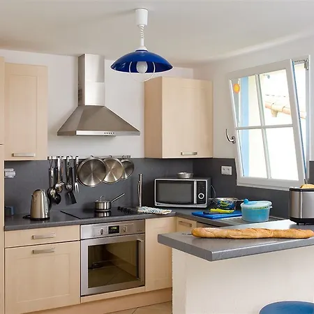 Курортный комплекс Madame Les Maisons De Fontenelles L'Aiguillon-sur-Vie