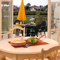 Madame Les Maisons De Fontenelles אתר נופש 2*