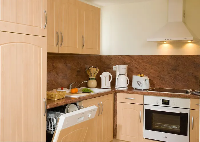 Madame Les Maisons De Fontenelles