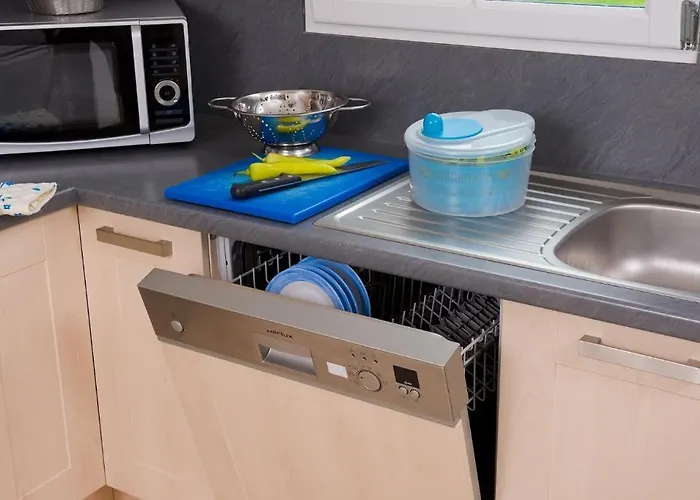 Madame Les Maisons De Fontenelles 2*